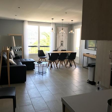Appartement Plein Centre Saint Florent Face Au Port Екстериор снимка