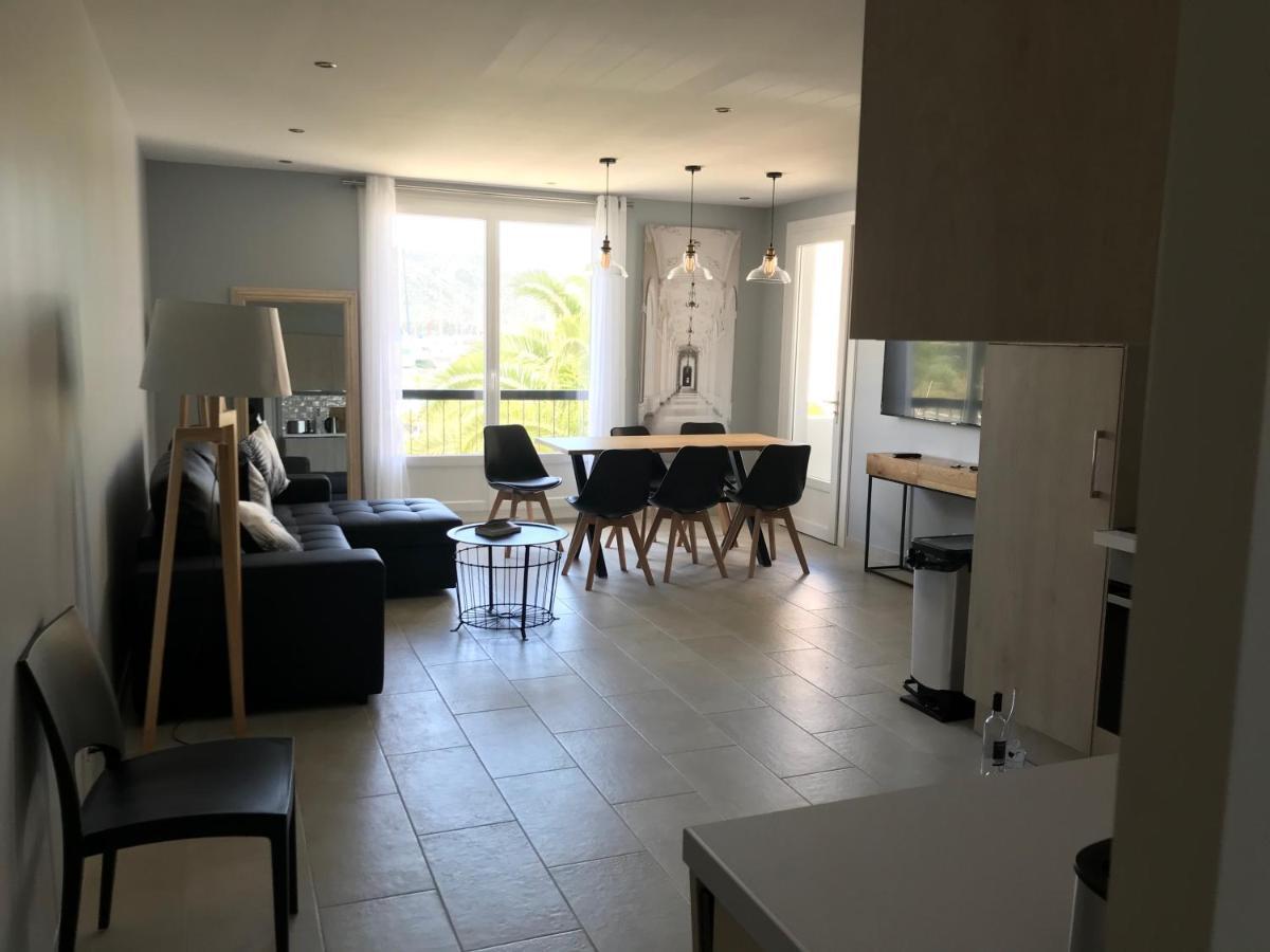 Appartement Plein Centre Saint Florent Face Au Port Екстериор снимка